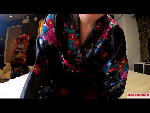❤️ A una jove cosplay li encanta el sexe fins a l'orgasme amb un squirt en una geneta i una mamada. Noia asiàtica de cony pelut i belles tetes amb vestit tradicional japonès en un vídeo amateur que mostra la masturbació amb joguines de merda. Sakura 3 OSAKAPORN. ❤ Putes a nosaltres ❌️