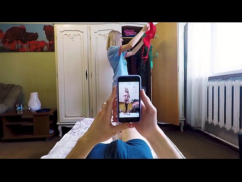 ❤️ La germanastra va fer esmenar el seu germà just abans que la mare tornés a casa ❤ Putes a nosaltres ❌️